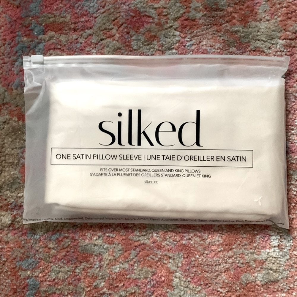 SILKED Satin Travel Pillow Sleeve (Golden Tan)